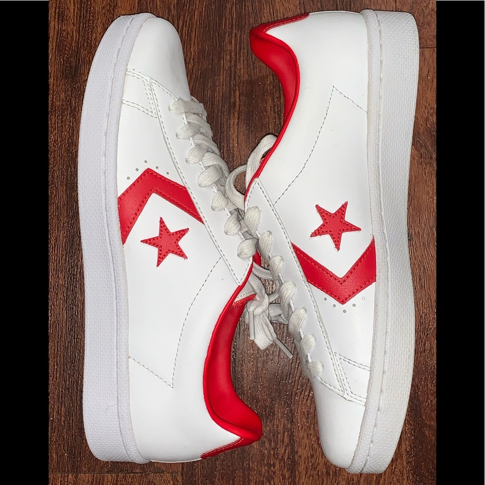Men’s converse size 10.5